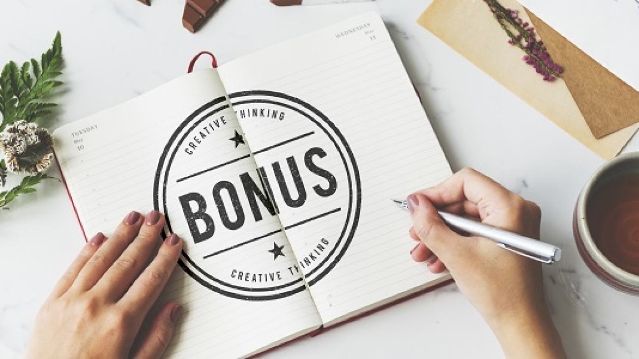 Bonus Special Extra Incentive Payment Reward Concept